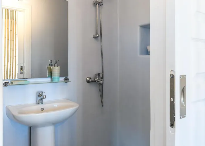 Emerald Bay 4br With Pool By Lia بيت للعطل