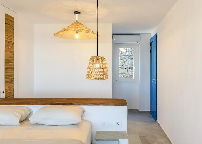 Vakantiehuis Emerald Bay 4br With Pool By Lia