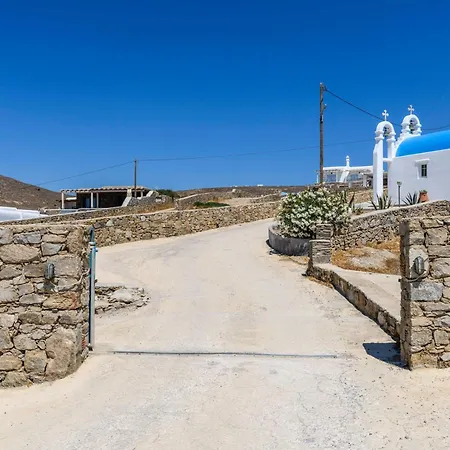 בית נופש Emerald Bay 4br With Pool By Lia קלפטיס